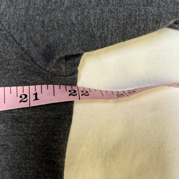 The North Face Pocket Tee Gray with Gold Logo Men’s Large – Vintage Look!!! - Picture 8 of 9